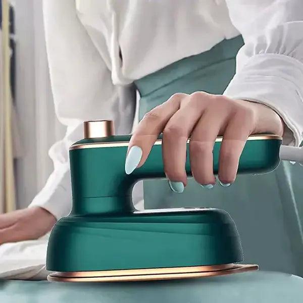 Ferro de Passar Roupas Portátil a Vapor com fio